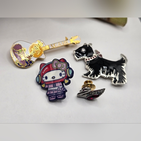 Set of Assorted Enamel Pins - Picture 1 of 5